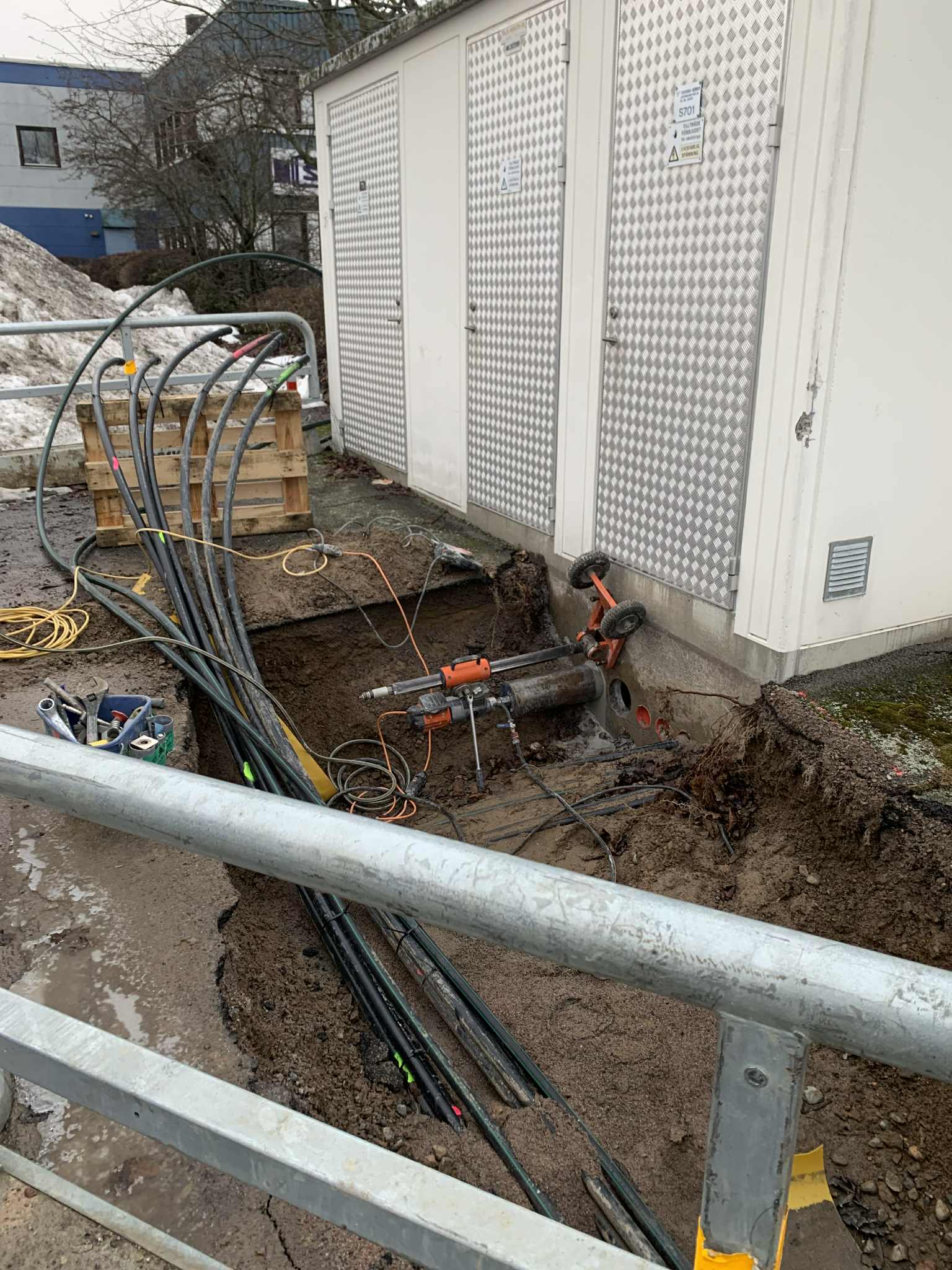 Takarbete och installation